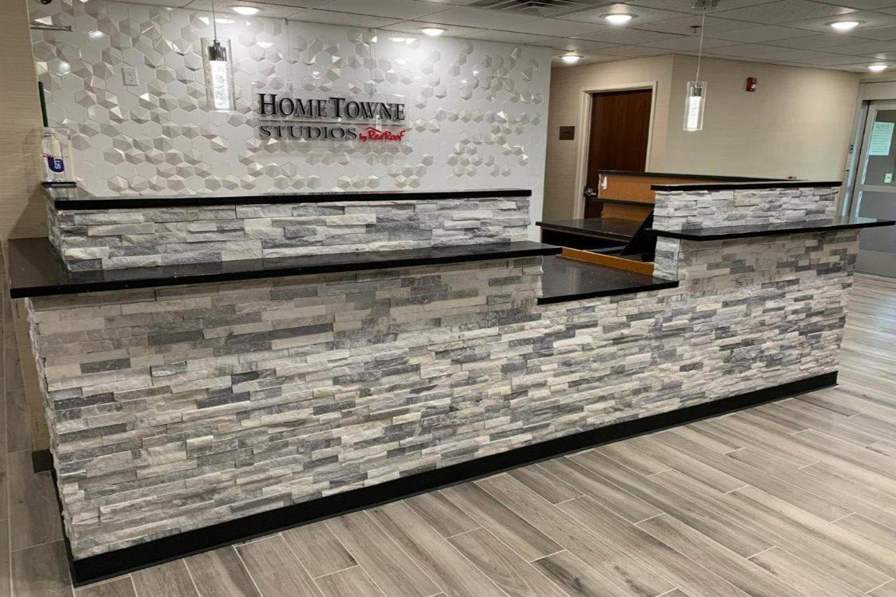 Hometowne Studios By Red Roof East Lansing - Okemos Экстерьер фото