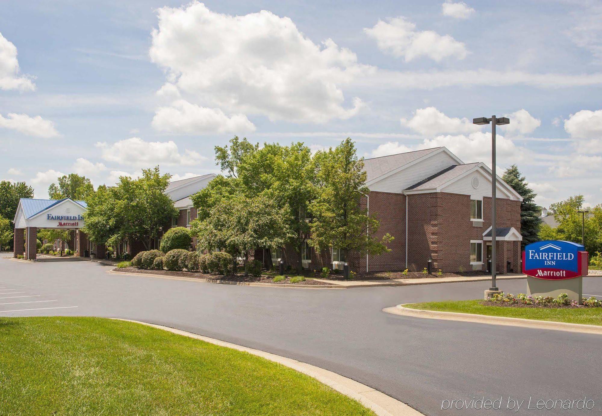 Hometowne Studios By Red Roof East Lansing - Okemos Экстерьер фото